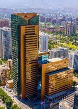 Sector El Golf en Las Condes, donde está la oficina de AutoFácil